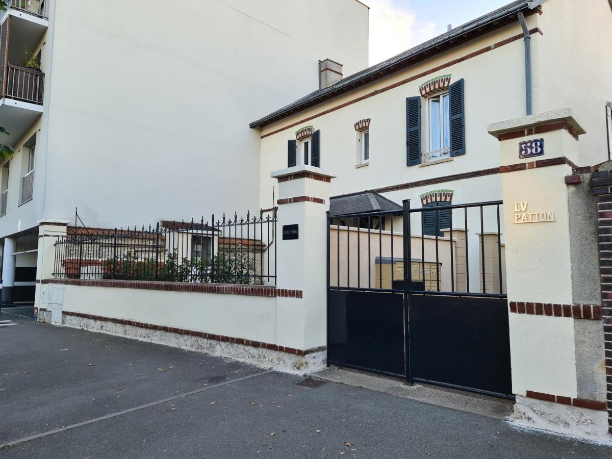 Atelier Voyageur Apartamento Chartres Exterior foto